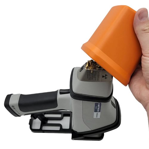 Hitachi XMET8000 Smart Handheld XRF Analyzer (New) - Sale!