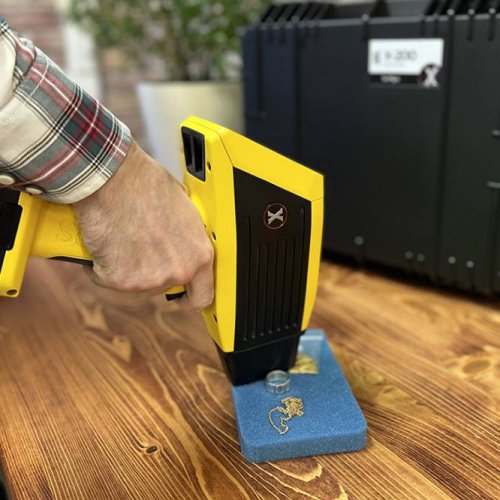 SciAps X-200 Handheld XRF Analyzer (New) - Sale!